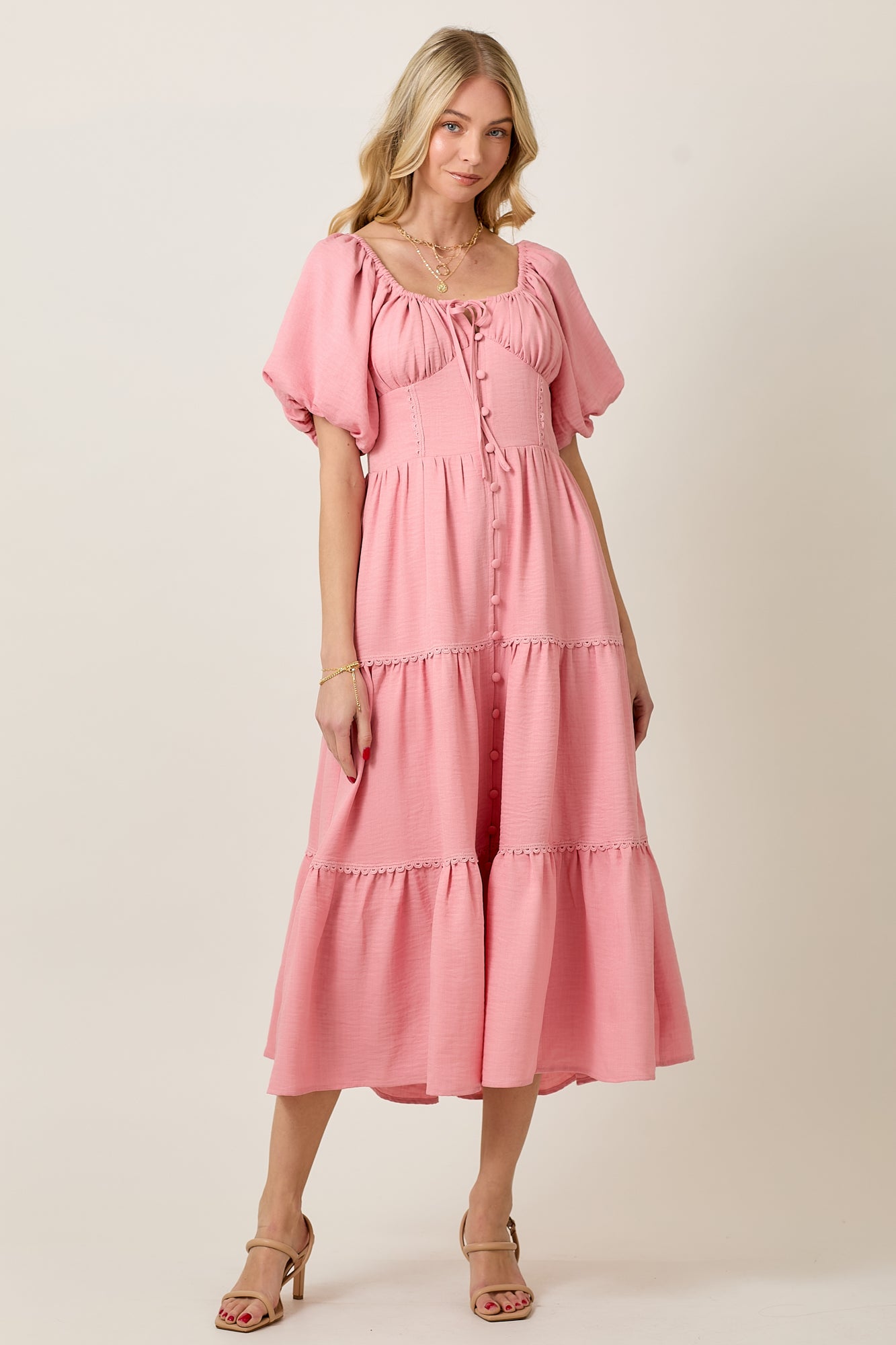 TIERED BUBBLE SLEEVE MIDI DRESS