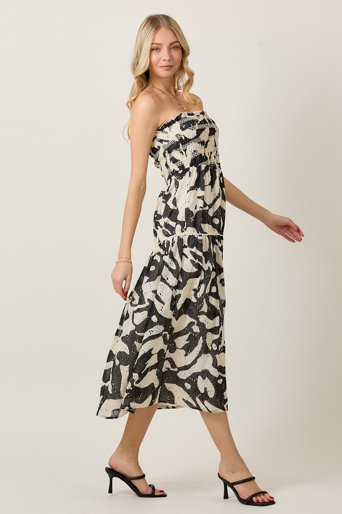 Boho-Chic Strapless Midi Dress