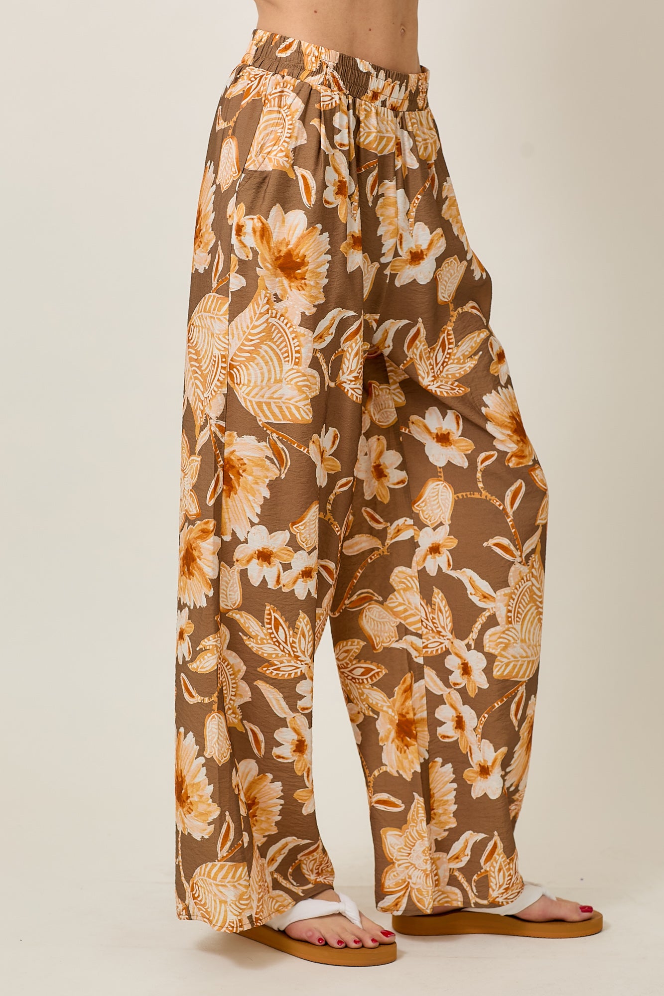 Floral Print Wide Leg Pants With Pockets