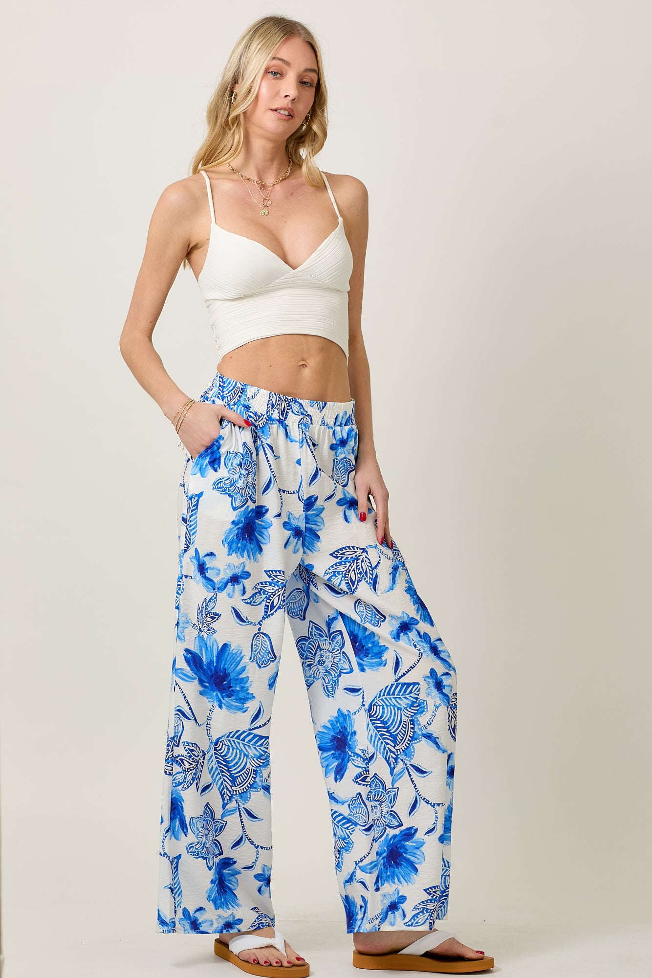 Floral Print Wide Leg Pants With Pockets