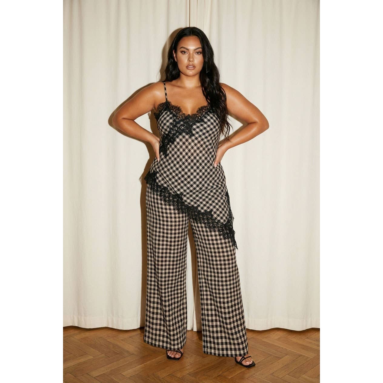 PLUS Gingham Lace Trim Set